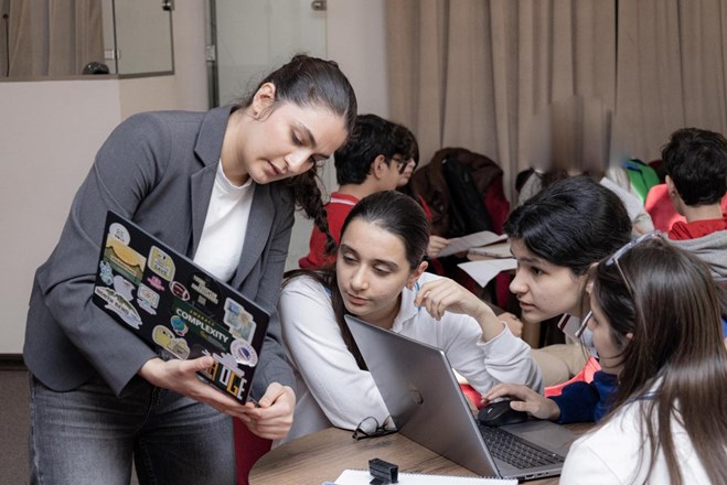 Rezident startapımız "Taskool"un "Startup İnkubasiya Proqramı" Dünya Məktəbində uğurla yekunlaşıb! 