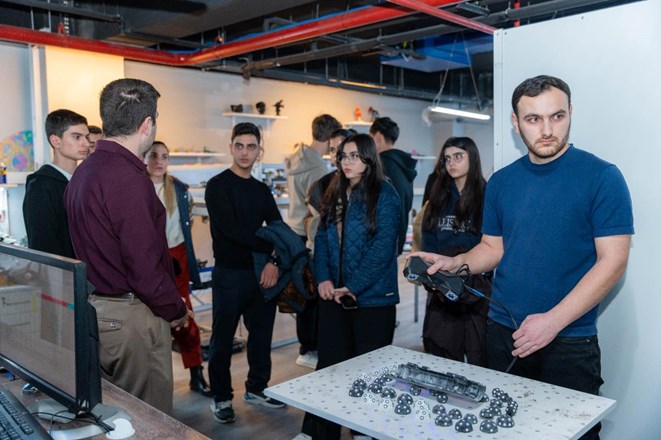 10th-grade students of “ADA School” visited the “INNOLAND” Incubation and Acceleration Center for an information session.