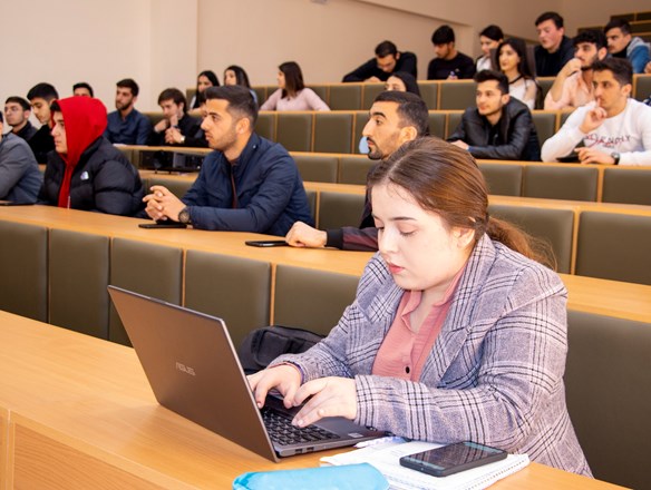 "INNOLAND" İnkubasiya və Akselerasiya Mərkəzinin nümayəndələri "AgroTech Hackathon" tədbirində iştirak ediblər