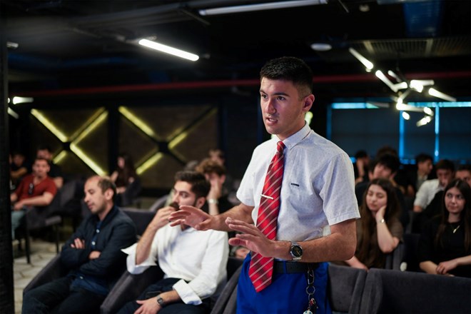 Within the framework of the 5th "TUSI" Incubation Program of our "Skills for the Future" project, a training session was held on the topic of "Entrepreneurship and Industry Partnership